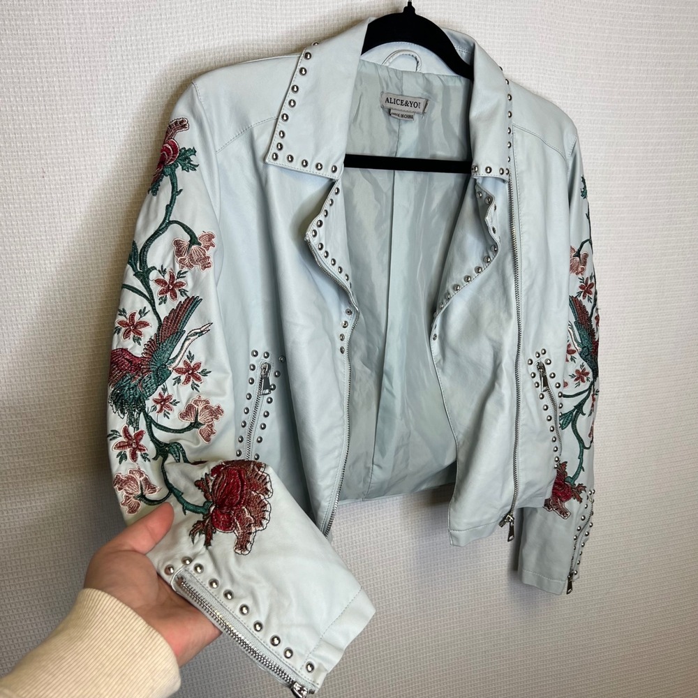 Alice & You Light Blue Embroidered Floral Studded Faux Leather Moto Jacket‎ XS